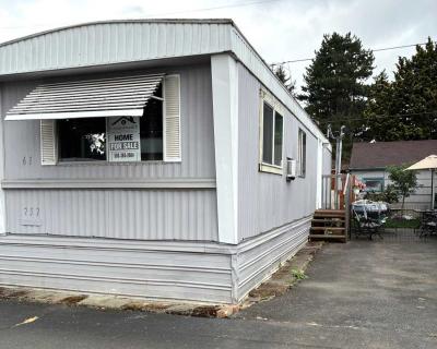 Mobile Home at 757 41st Pl NE Sp. #61 Salem, OR 97301