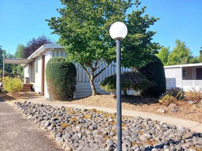 Photo 3 of 21 of home located at 77500 S 6th Street, Sp. #A-44 Cottage Grove, OR 97424