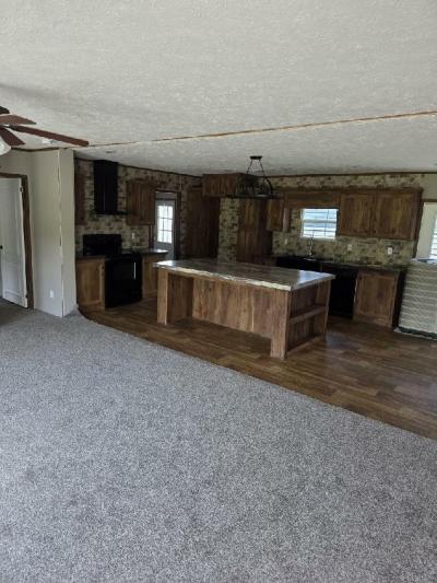 Photo 5 of 28 of home located at 175 Belcher Rd Sweetwater, TN 37874