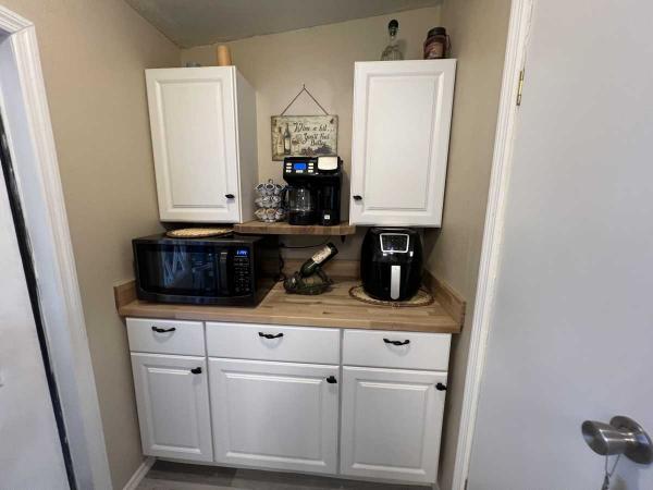 1987 Palm Harbor Manufactured Home