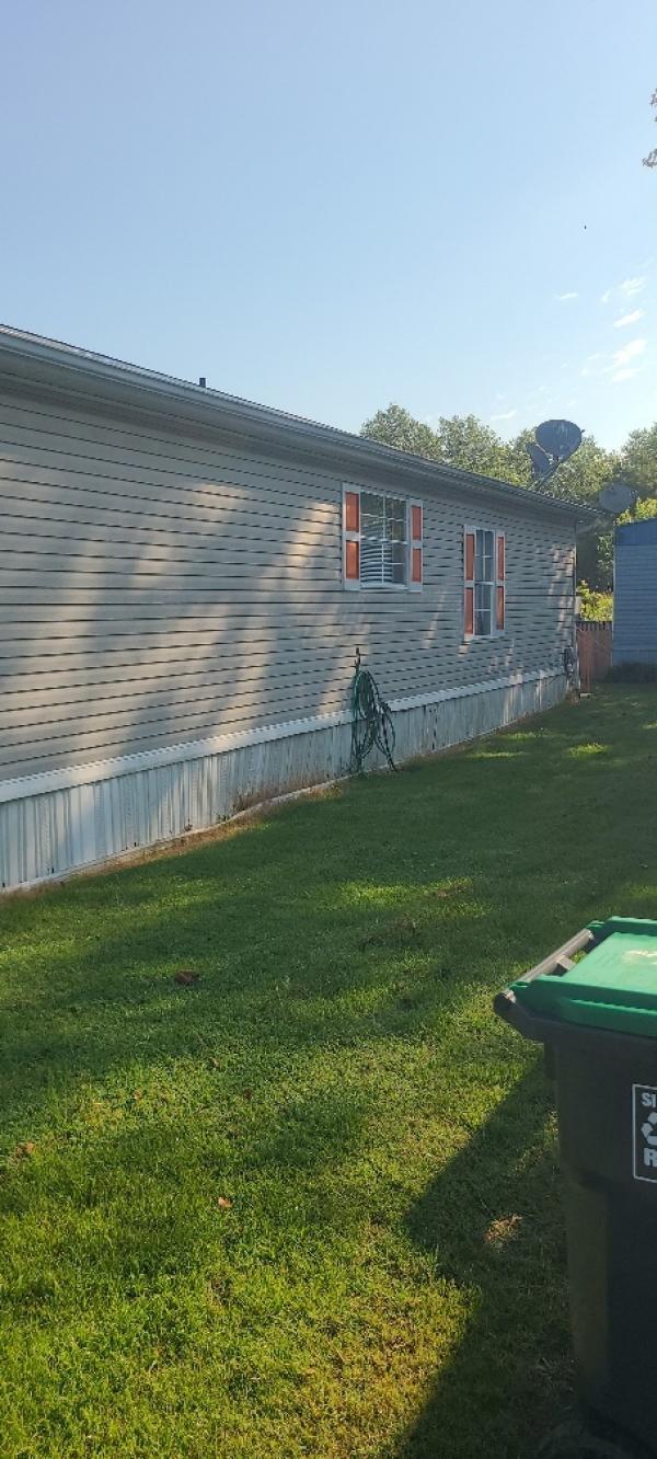 2002 Skyline Manufactured Home