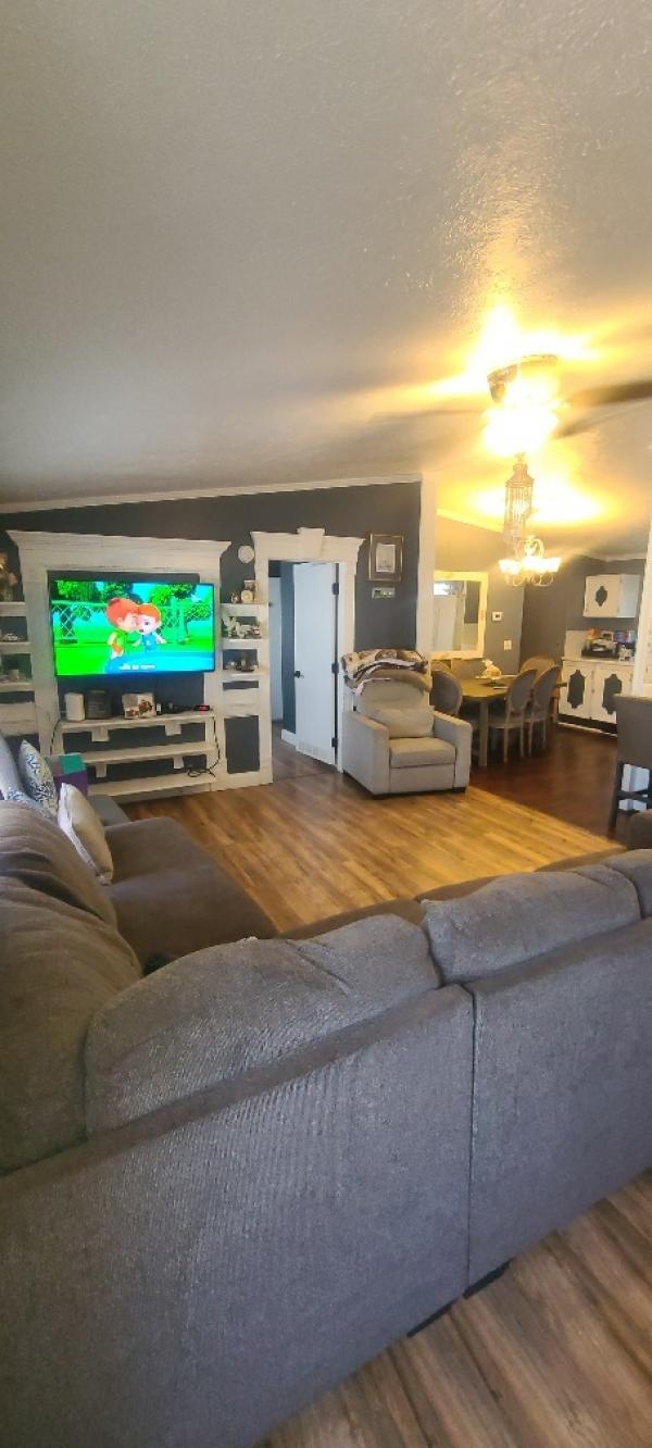 2002 Skyline Manufactured Home