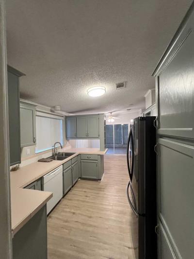 Photo 5 of 16 of home located at 400 Cinnamon Circle Deland, FL 32724