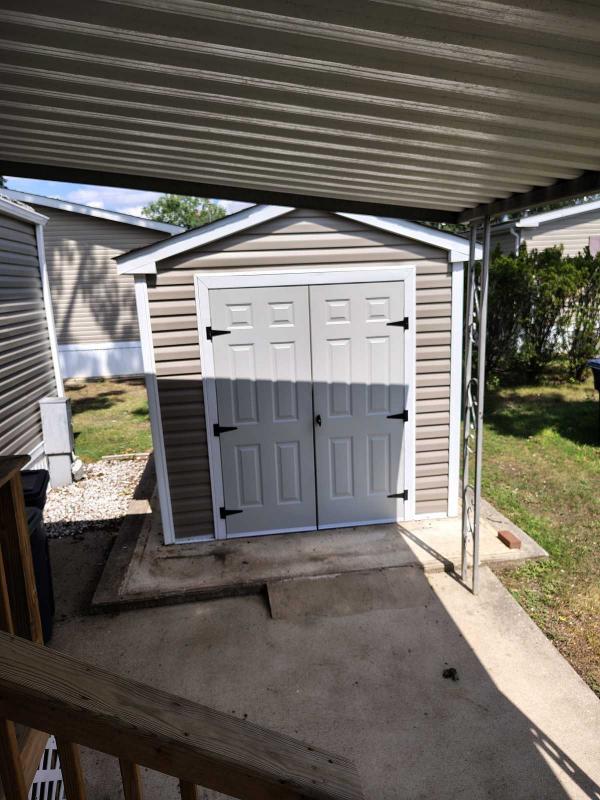 1974 Broadmore Mobile Home