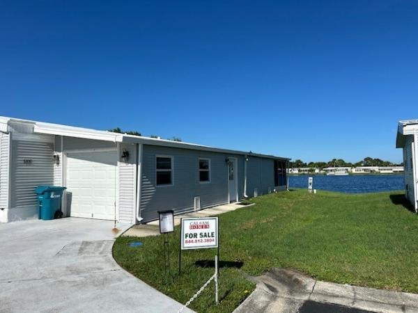 1981 SCHU HS Mobile Home