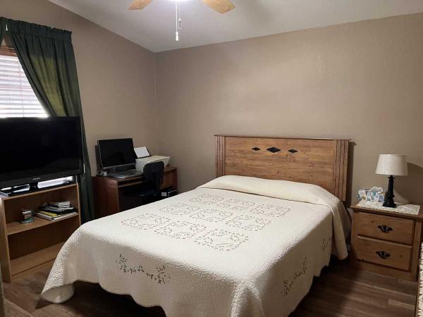 2006 Cavco Manufactured Home