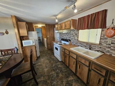 Photo 4 of 8 of home located at 53 N. Mountain Rd. #20 Apache Junction, AZ 85120