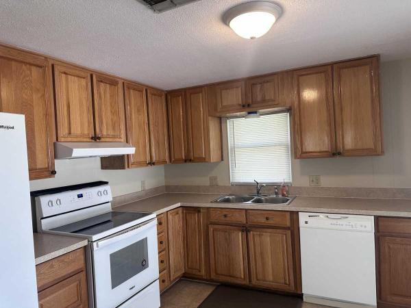 1981 Barrington HS Mobile Home