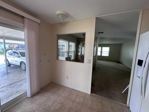 1981 Barrington HS Mobile Home