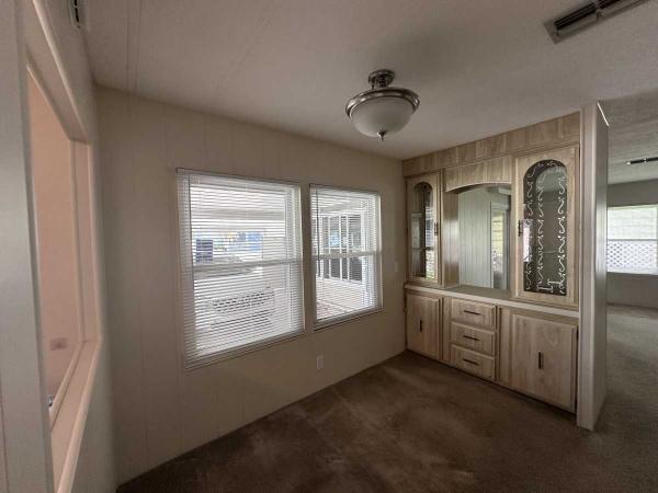 1981 Barrington HS Mobile Home