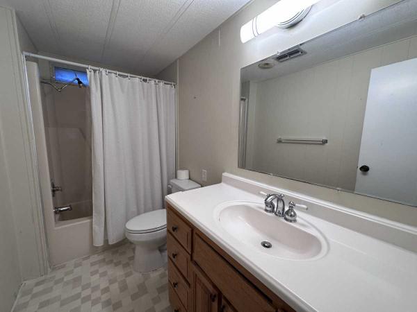 1981 Barrington HS Mobile Home