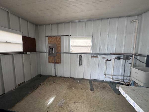 1981 Barrington HS Mobile Home
