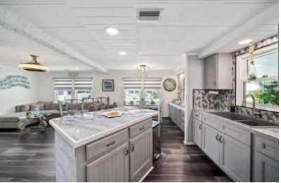 Mobile Home at 162 S Warner Dr Jensen Beach, FL 34957