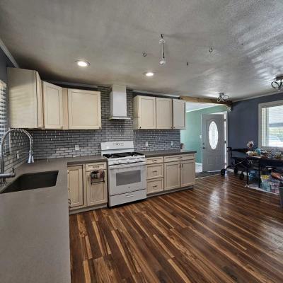 Photo 4 of 18 of home located at 35 Tuck Circle Reno, NV 89502