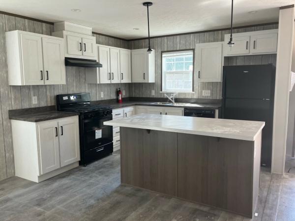 2025 Champion Home Builders, Inc. mobile Home
