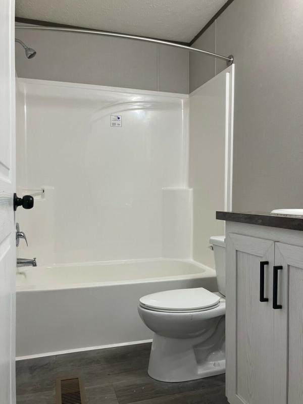 2025 Champion Home Builders, Inc. mobile Home