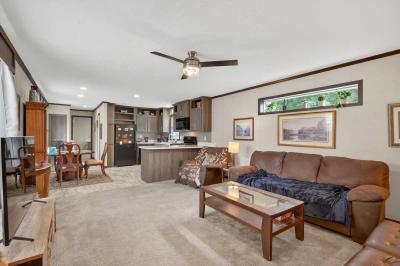 Photo 2 of 22 of home located at 89 Thomas Ln Chaska, MN 55318