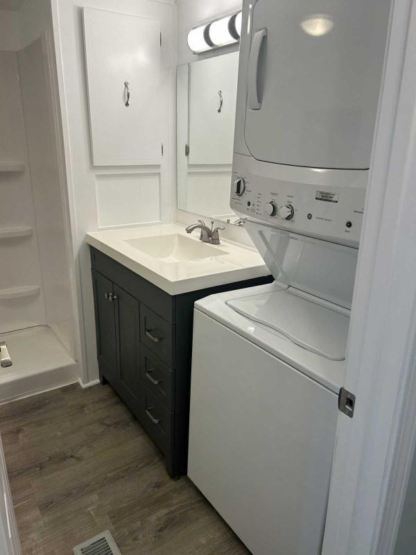 1976 New Yorker New Yorker Manufactured Home