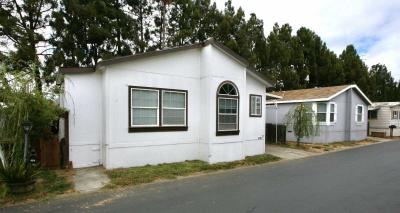 Photo 3 of 15 of home located at 427 Shorewood Ln San Jose, CA 95134