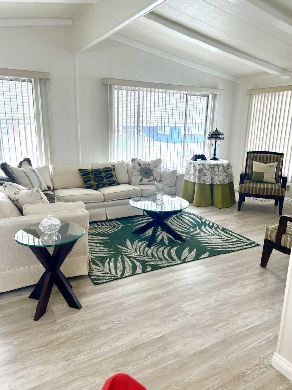 1977 Goldenwest Goldenwest Manufactured Home