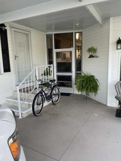 Photo 5 of 31 of home located at 29200 Jones Loop Rd, Lot 581 Punta Gorda, FL 33950