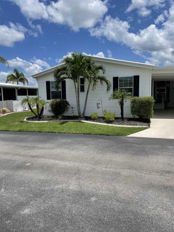 2003  Mobile Home For Sale