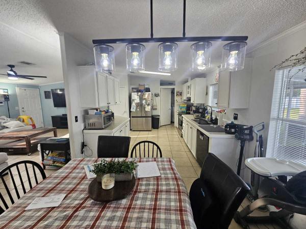 2005 Mobile Home