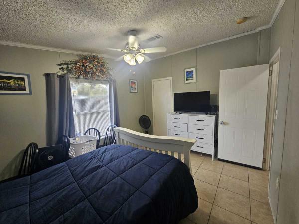 2005 Mobile Home
