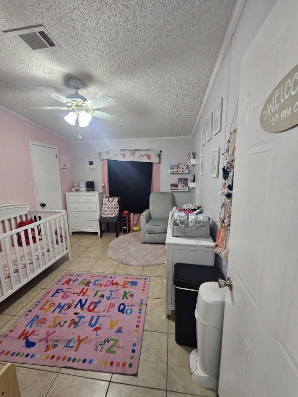 2005 Mobile Home