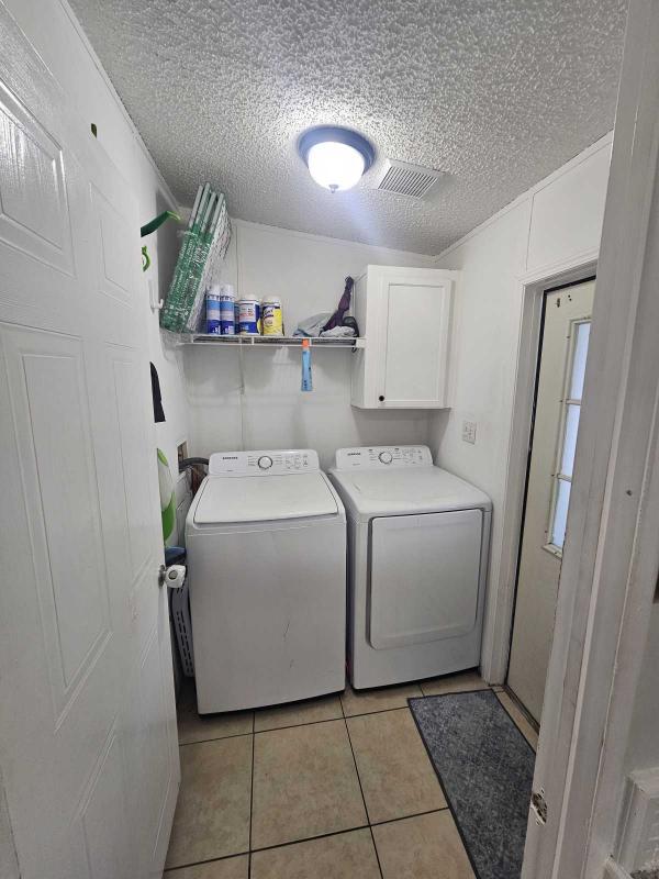 2005 Mobile Home