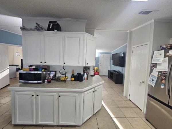 2005 Mobile Home