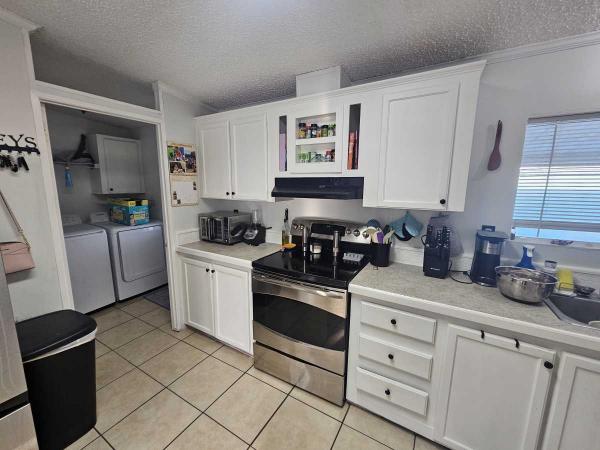 2005 Mobile Home