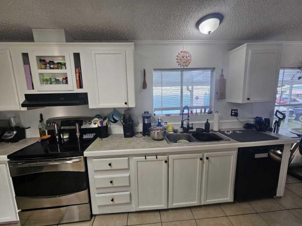 2005 Mobile Home