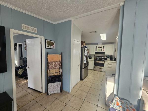 2005 Mobile Home
