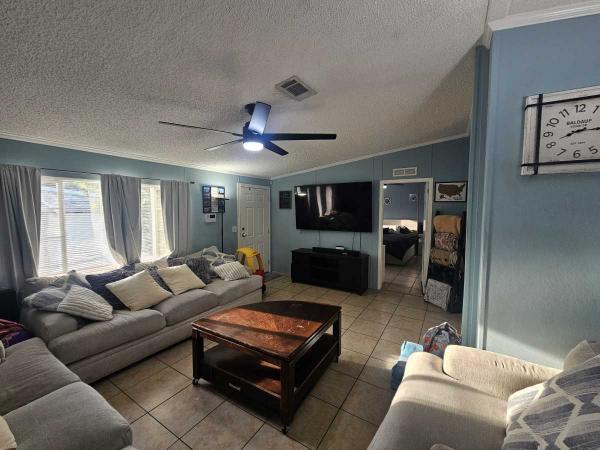 2005 Mobile Home