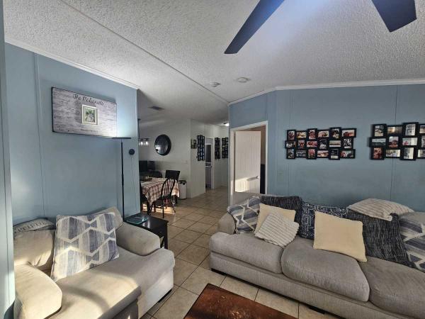 2005 Mobile Home