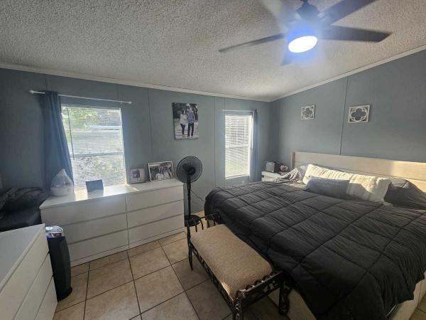 2005 Mobile Home