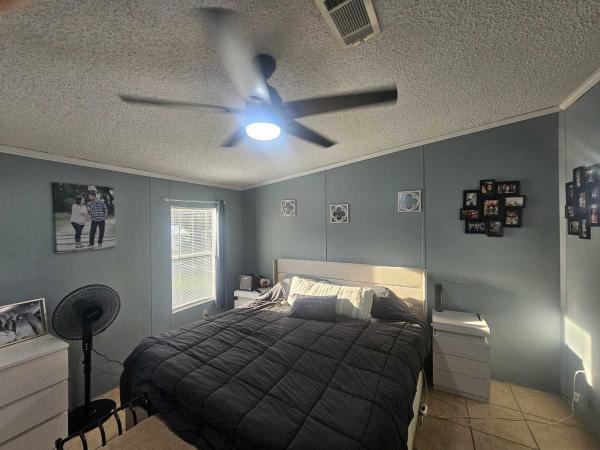 2005 Mobile Home