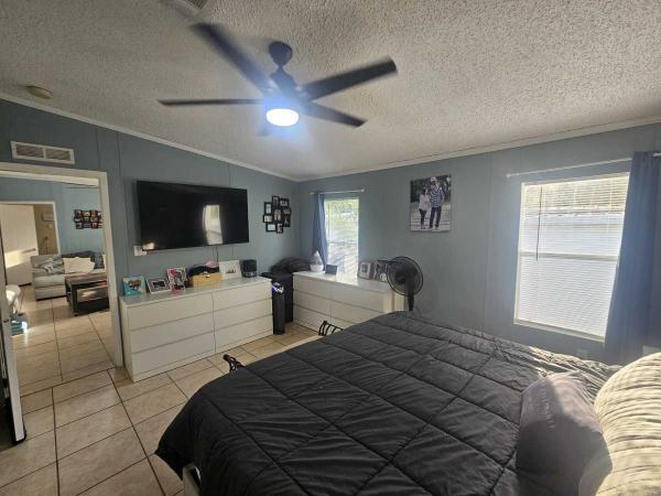 2005 Mobile Home
