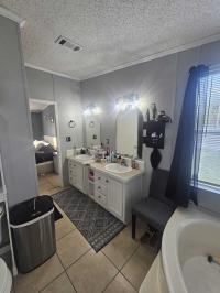 2005 Mobile Home