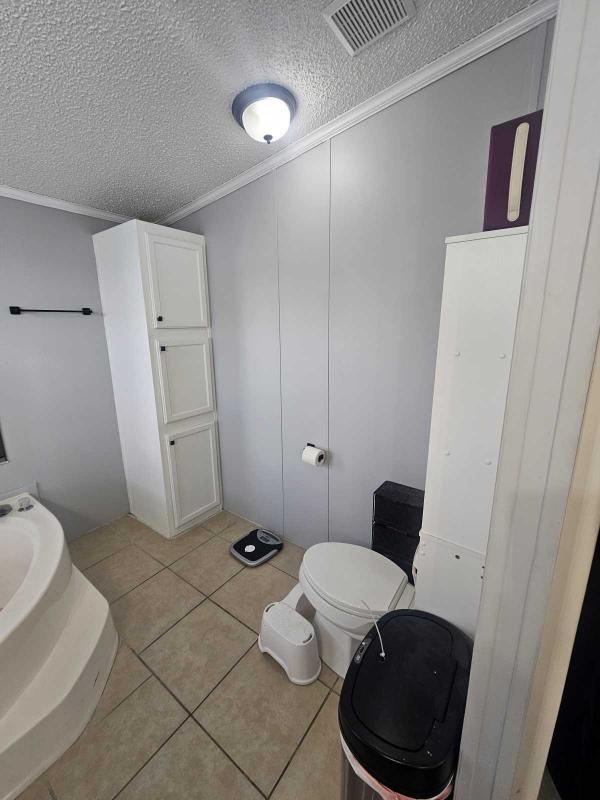 2005 Mobile Home