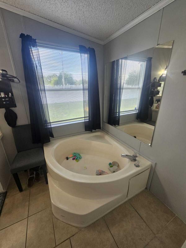 2005 Mobile Home