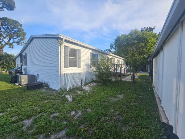 2005 Mobile Home
