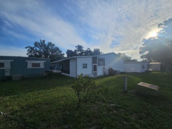 2005 Mobile Home