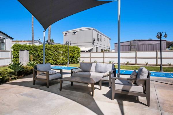 1965 Universal Manufactured Home