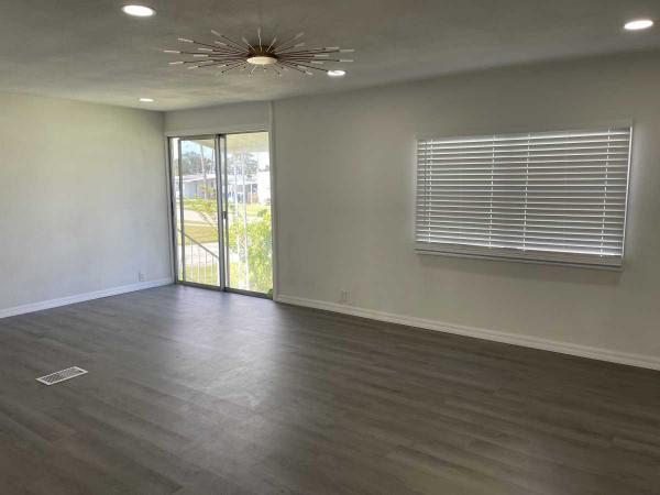 1970 2BA/2BA Mobile Home