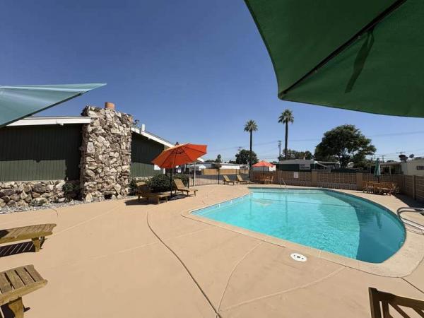 2018 Commodore Mobile Home For Sale