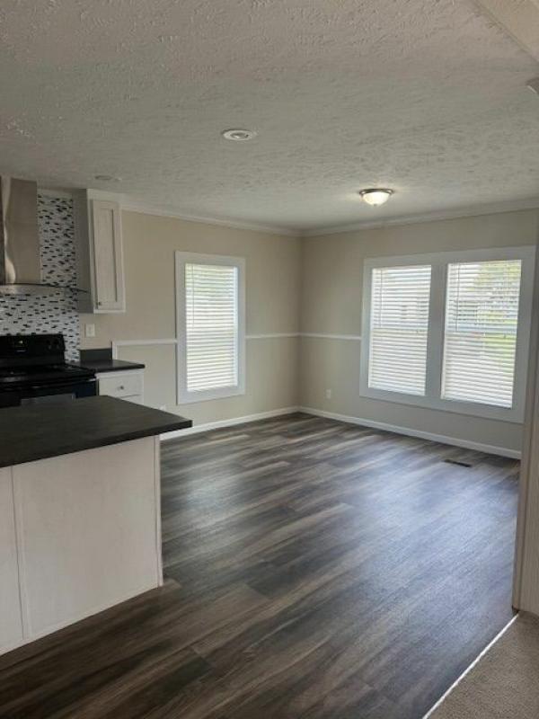 2019 Clayton Homes Inc Yes Mobile Home
