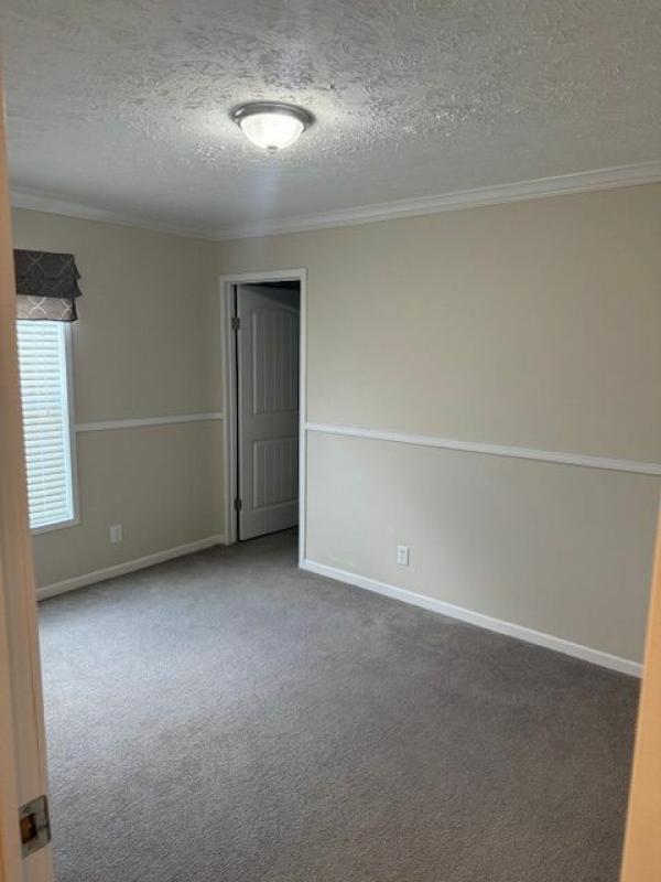 2019 Clayton Homes Inc Yes Mobile Home