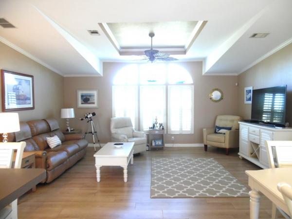 2006 Homes of Merit Mobile Home